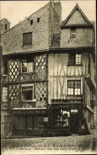 Ak Saumur Maine et Loire, Vieilles Maisons, Geschäfte, Straßenpartie