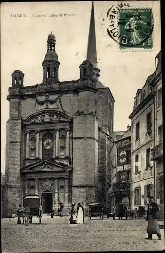 Ak Saumur Maine et Loire, Place et Église St. Pierre