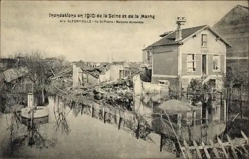 Ak Alfortville Val de Marne, Les inondations, 1910, Ile Saint Pierre, Maisons ecroulees