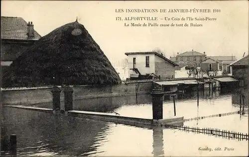 Ak Alfortville Val de Marne, Les inondations, 1910, Un Coin de l'Ile Saint Pierre, La Meule