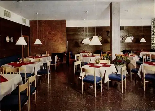 Ak Feucht im Nürnberger Land, Autobahn Raststätte Nürnberg Feucht, Innenansicht, Kaminzimmer