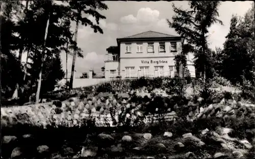 Ak Bendestorf, Blick auf das Haus Bergfried, Hotel und Pension Kurth