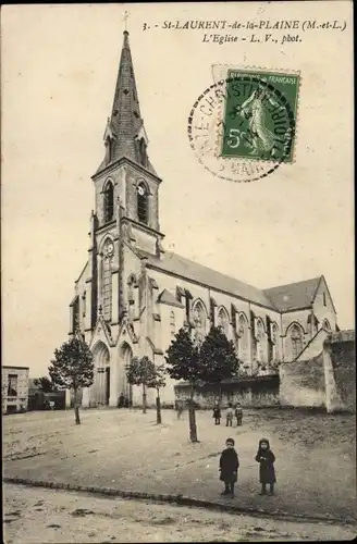 Ak Saint Laurent de la Plaine Maine-et-Loire, Kirche