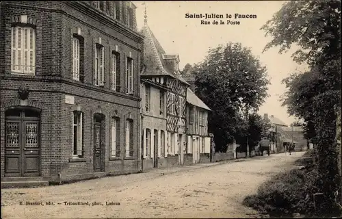 Ak Saint Julien le Faucon Calvados, Rue de la Poste