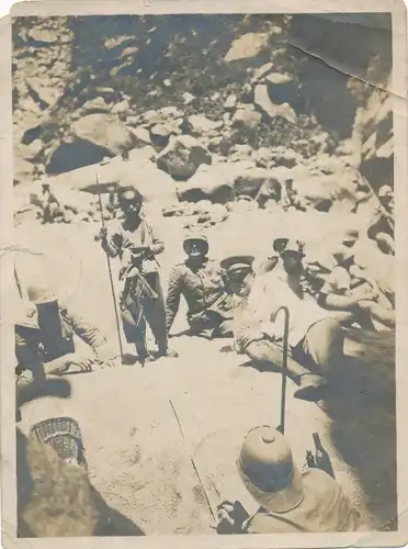 Foto Quingdao Tsingtau Kiautschou China, Deutsche Soldaten, Chinesisches Kind, Tropenhelm