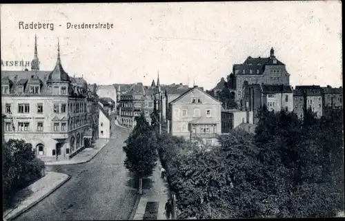 Ak Radeberg im Kreis Bautzen Sachsen, Dresdnerstraße, Wohnhäuser