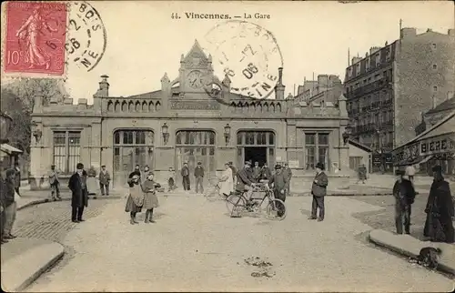 Ak Vincennes Val de Marne, La Gare