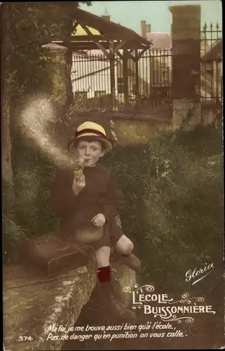 Ak L'Ecole Buissonniere, Junge raucht Pfeife