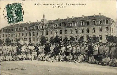 Ak Verdun Meuse, Caserne Miribel, 151 Regiment d'Infanterie, 2. Bataillon