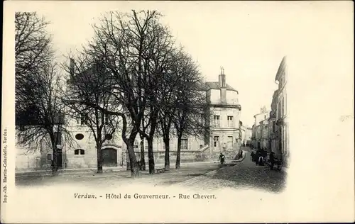 Ak Verdun Meuse, Hotel du Gouverneur, Rue Chevert