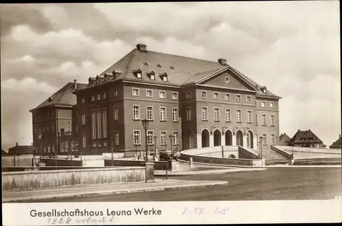 Ak Leuna an der Saale, Werke Walter Ulbricht, Gesellschaftshaus Leuna Werke
