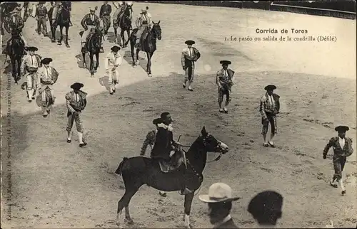 Ak Stierkampf, Corrida de Toros, Le paseo ou salida de la cuadrilla, Defilé