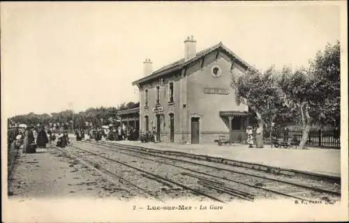 Ak Luc sur Mer Calvados, La Gare, Bahnhof, Gleisseite