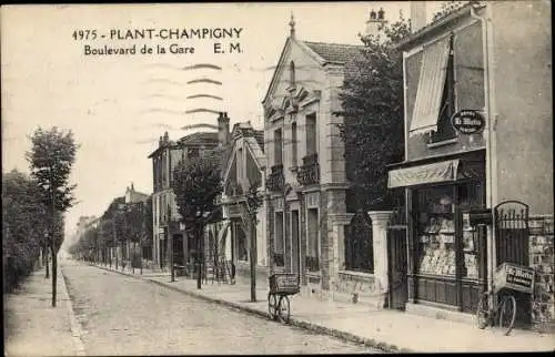 Ak Le Plant Champigny sur Marne Val de Marne, Boulevard de la Gare