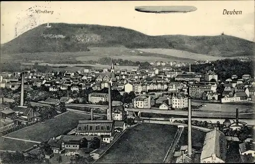 Ak Deuben Freital in Sachsen, Gesamtansicht, Zeppelin über Deuben