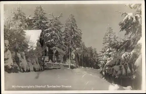 Ak Oberhof Thüringen, Tambacher Straße im Winterwald