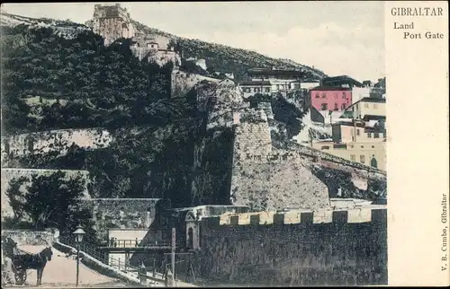 Ak Gibraltar, Land, Port Gate
