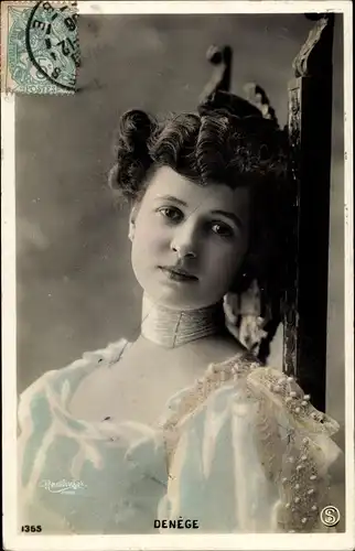 Ak Schauspielerin Denege, Portrait
