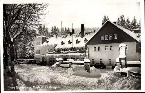 Ak Erlabrunn Breitenbrunn im Erzgebirge, Hotel Täumerhaus im Winter