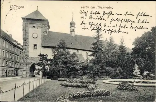 Ak Villingen Schwenningen im Schwarzwald, Partie am Klosterring