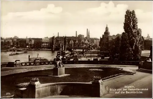 Ak Szczecin Stettin Pommern, Blick von der Hafenterrasse auf die Baumbrücke