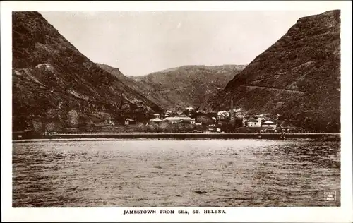 Ak Jamestown St. Helena, view from the sea