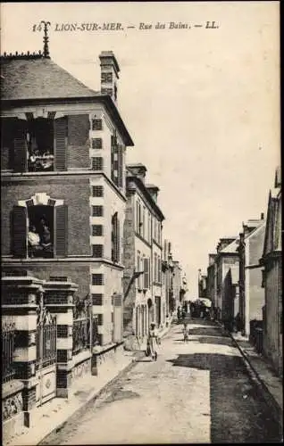 Ak Lion sur Mer Calvados, Rue des Bains