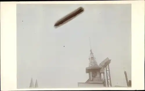 Foto Köln am Rhein, Zeppelin über der Stadt, Einladung Deutschritter Unitas