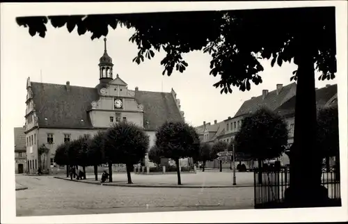 Ak Belgern Schildau, Blick zum Rathaus, Marktplatz