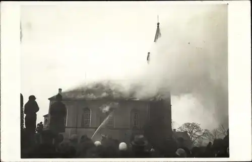 Foto Ak Langenberg Callenberg in Sachsen, Kirchbrand 1934