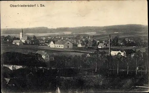 Ak Oberfriedersdorf Neusalza Spremberg in Sachsen, Blick auf den Ort