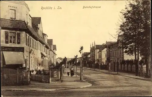 Ak Rochlitz an der Mulde, Bahnhofstraße, Geschäft