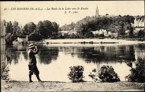 Ak Les Rosiers sur Loire Maine et Loire, Vue des Bords de la Loire vers St. Eusebe