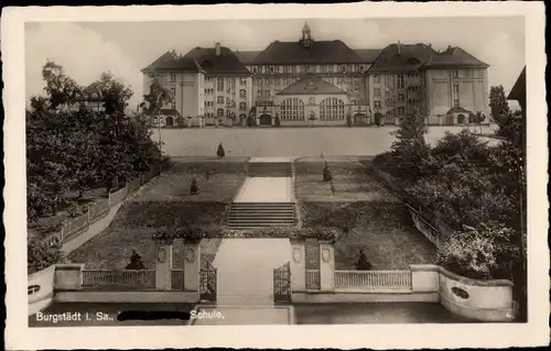 Ak Burgstädt in Sachsen, Schule