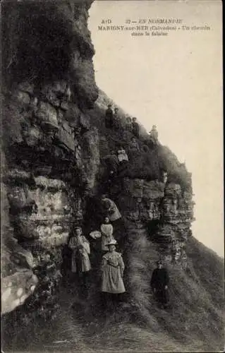 Ak Marigny sur Mer Calvados, Un chemin dans la falaise