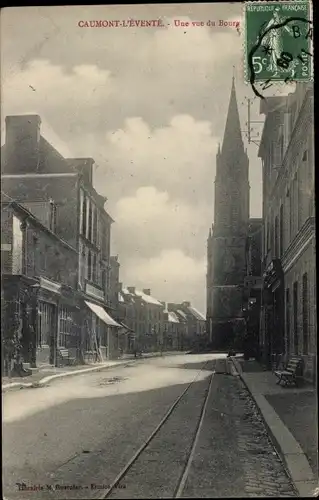 Ak Caumont L´Éventé Calvados, Un vue du Bourg