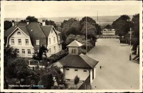 Ak Wülknitz Sachsen, Bahnhof, Siedlung, Teilansicht der Ortschaft 