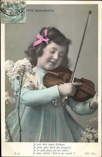 Ak La Petite Violiniste, Mädchen spielt Geige