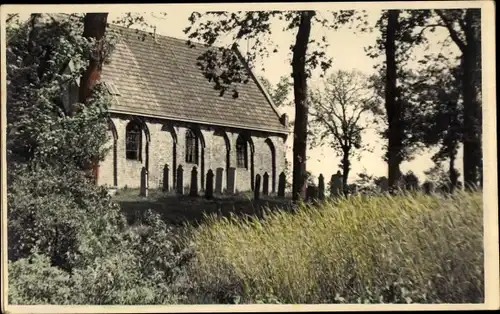 Ak Overijssel Niederlande, Ortspartie mit Kirche, Friedhof