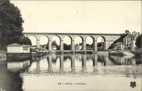 Ak Laval Mayenne, Le Viaduc