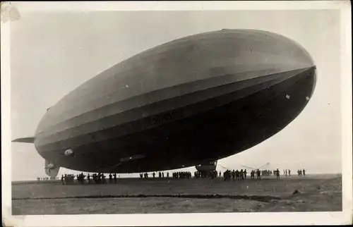 Ak Frankfurt am Main, Zeppelin Luftschiff LZ 129 Hindenburg, startbereit, Luftschiffhafen Rhein Main