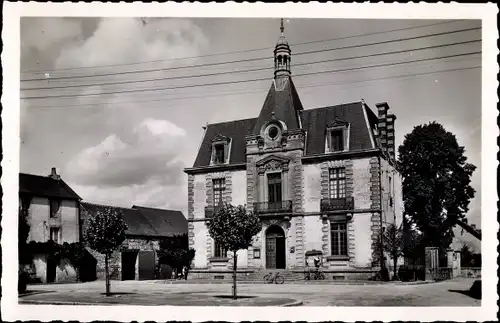 Ak Pré en Pail Mayenne, L'Hotel de Ville