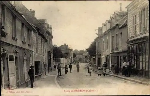 Ak Mézidon Calvados, Straßenpartie