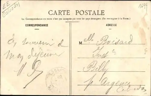 Ak Mézidon Calvados, Carrefour de l'Eglise