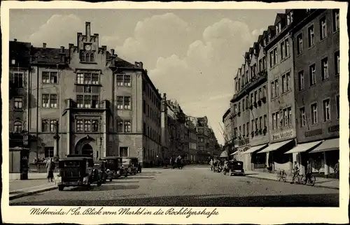 Ak Mittweida in Sachsen, Blick vom Markt in die Rochlitzer Straße, Autos, Geschäfte