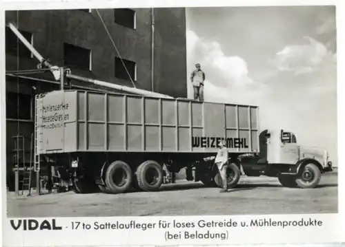 Foto Fahrzeug Firma Vidal Harburg, 17 t Sattelaufleger für Getreide u. Mühlenprodukte