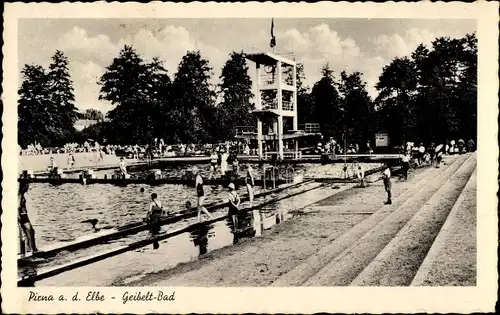 Ak Pirna in Sachsen, Blick in das Geibeltbad, Sprungturm, Schwimmbecken