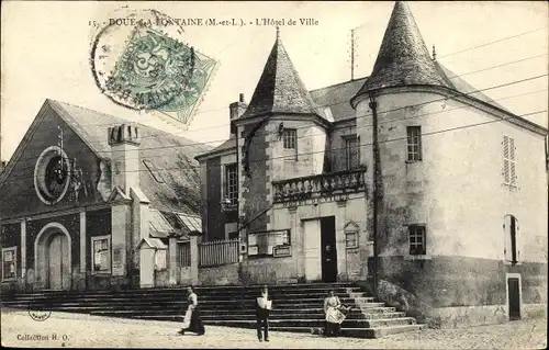 Ak Doué la Fontaine Maine et Loire, L'Hotel de Ville