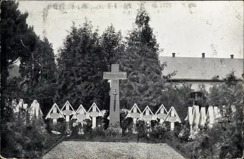 Ak Weißbach Amtsberg im Erzgebirge, Krieger Gedächtnisstätte auf dem Friedhof