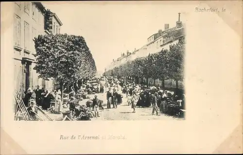 Ak Rochefort sur Mer Charente Maritime, Rue de l'Arsenal et Marche